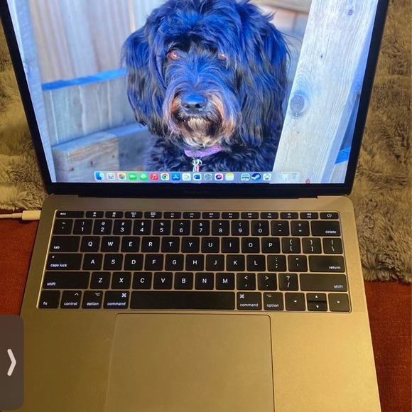 Apple Macbook Pro 13in. 2017 Model - Picture 2 of 2